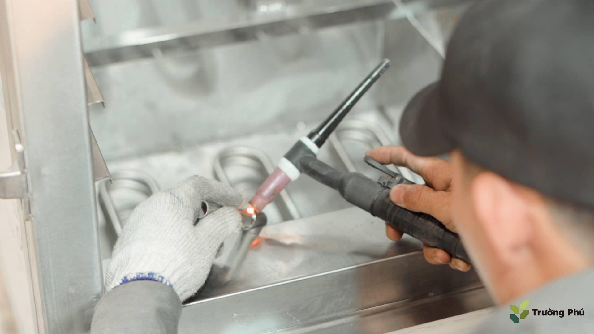 Hình ảnh gia công chi tiết máy của Trường Phú